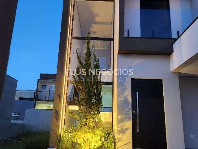 Casa de Condomínio com 3 dorms, Condomínio Horto Florestal Villagio, Sorocaba - R$ 780 mil, Cod: 21