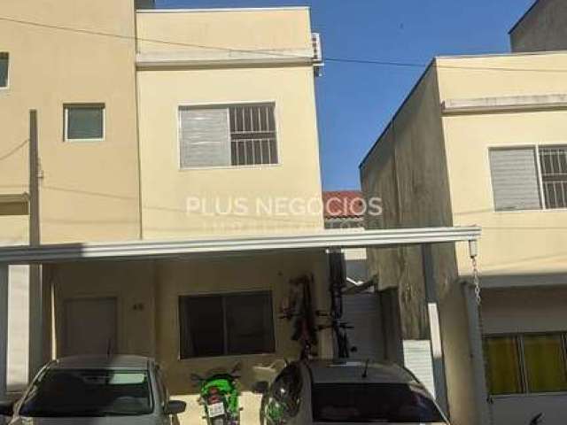 Sobrado de Condomínio com 2 dorms, Caguassu, Sorocaba - R$ 330 mil, Cod: 216948