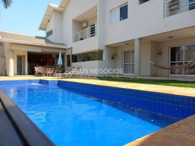 Casa Térrea de Alto Padrão na Vila Homero em Indaiatuba: 600m², 3 Suítes, Piscina e Área Gourmet