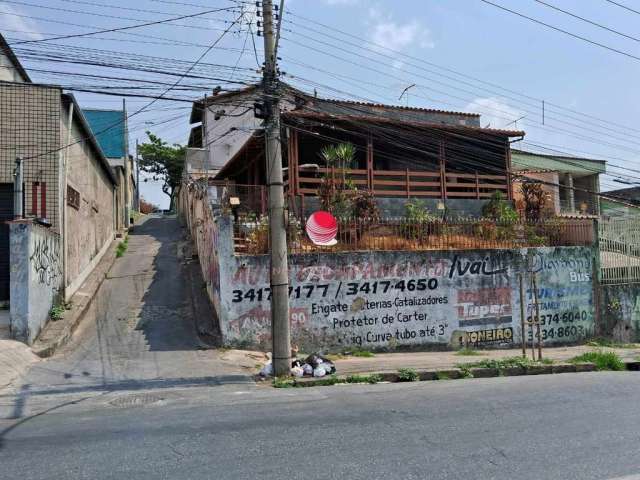 Casa com 2 quartos à venda na Ivaí, 355, Dom Bosco, Belo Horizonte por R$ 550.000