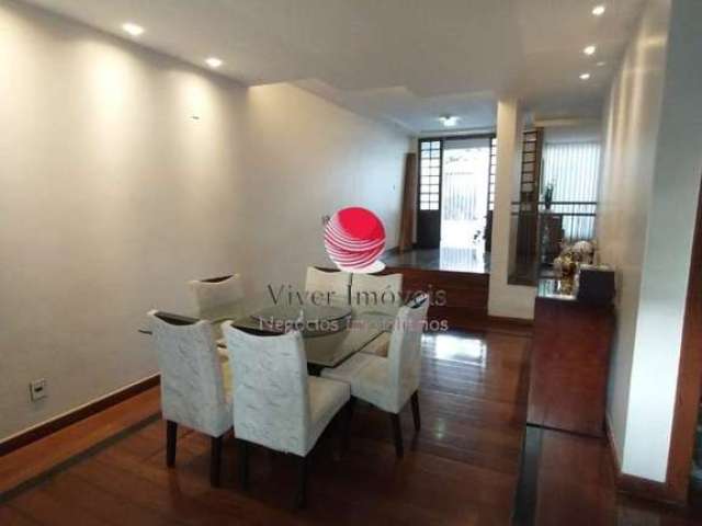 Casa com 3 quartos à venda na Rua Castelo Lamego, 583, Castelo, Belo Horizonte por R$ 1.490.000