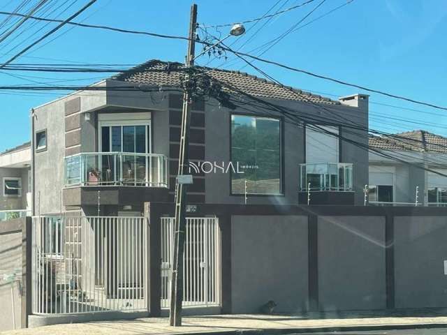 Casa de esquina semi mobiliada a venda com 4 quartos sendo 2 suítes em Oficinas