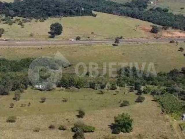 Área à venda, PARQUE DAS ANDORINHAS - UBERLANDIA/MG