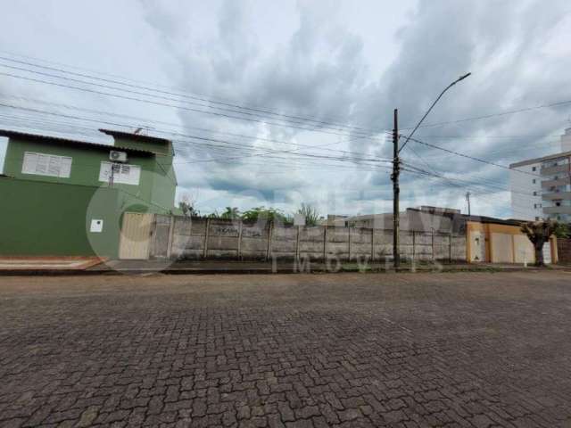 Excelente área residencial no Bairro Jardim das Palmeiras