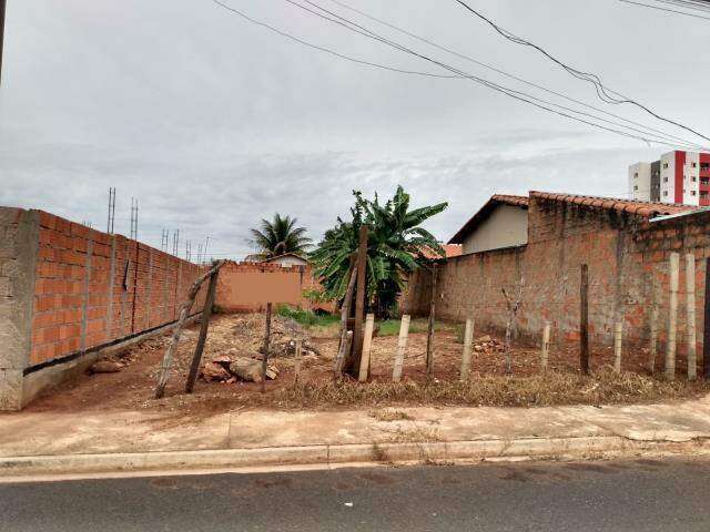 Terreno à venda, SEGISMUNDO PEREIRA - UBERLANDIA/MG