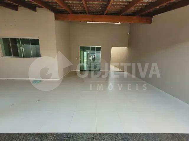 Excelente casa a venda no Bairro Jardim Botânico em Uberlândia