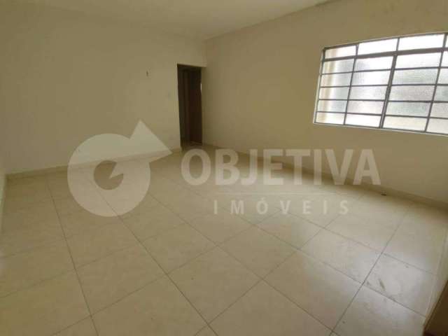 Apartamento para aluguel, 3 quartos, CENTRO - UBERLANDIA/MG