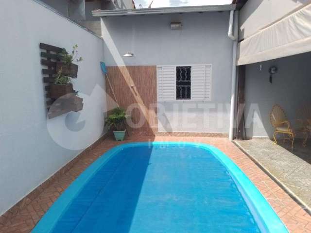 Casa disponível para venda no bairro Jardim Patrícia em Uberlândia