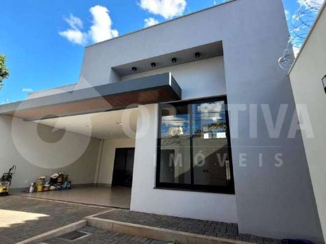 Casa à venda, 3 quartos, 3 suítes, 2 vagas, VIGILATO PEREIRA - UBERLANDIA/MG