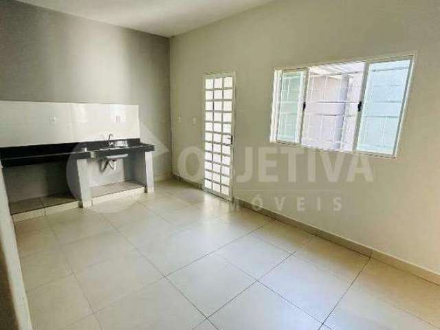 Casa para aluguel, 2 quartos, 1 vaga, CUSTODIO PEREIRA - UBERLANDIA/MG