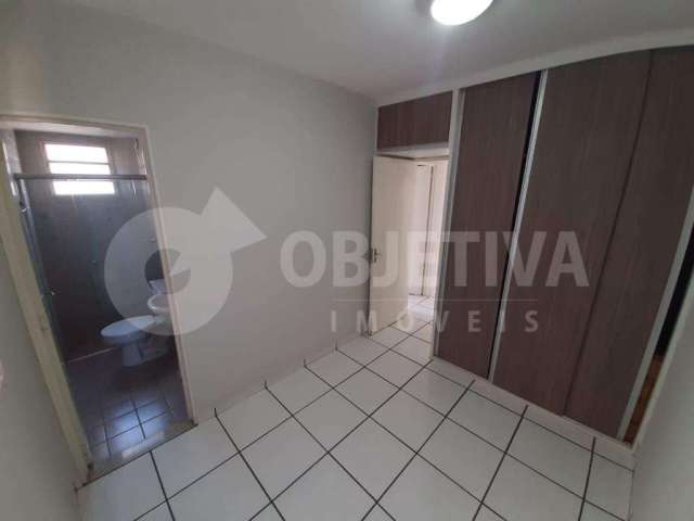 Apartamento para aluguel, 3 quartos, 1 suíte, 1 vaga, SANTA MONICA - UBERLANDIA/MG