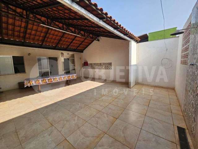 Excelente casa disponível para aluguel no condomínio fechado terra nova 3 em Uberlândia