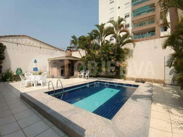 Casa à venda, 3 quartos, 1 suíte, 3 vagas, COPACABANA - UBERLANDIA/MG