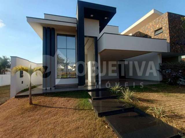 Excelente Casa disponível para a venda na Zona Sul de Uberlândia no Condomínio Varanda Sul