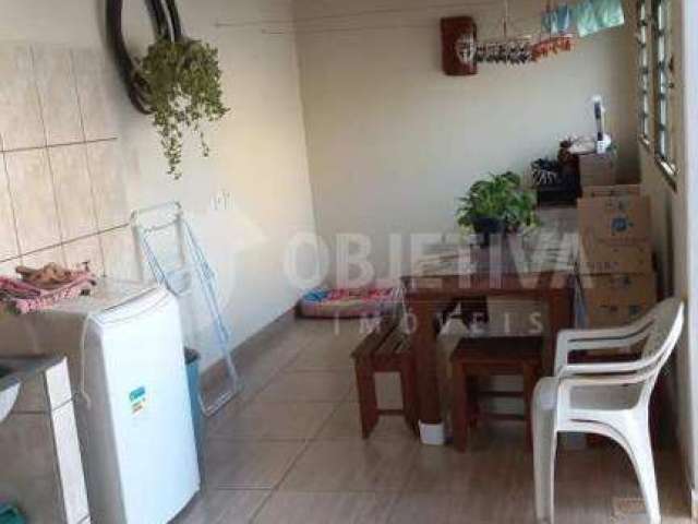 Casa à venda, 3 quartos, 1 suíte, 2 vagas, ALTO UMUARAMA - UBERLANDIA/MG