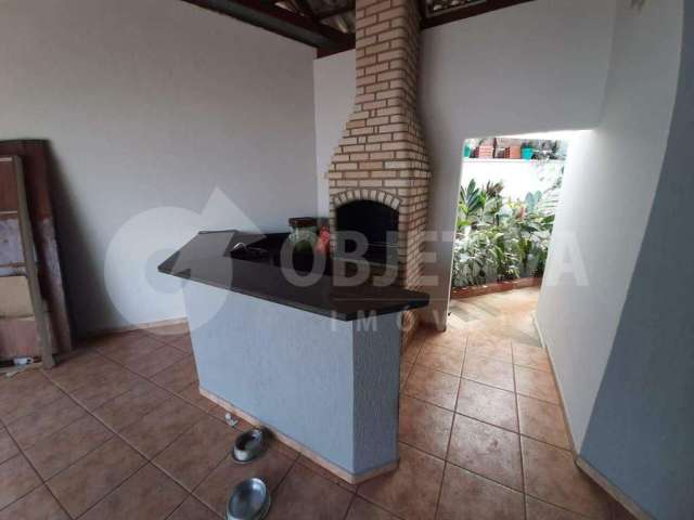 Casa para aluguel, 3 quartos, 1 suíte, 4 vagas, JARDIM INCONFIDENCIA - UBERLANDIA/MG