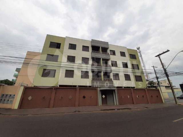 Apartamento para aluguel, 3 quartos, 1 suíte, 1 vaga, SANTA MONICA - UBERLANDIA/MG