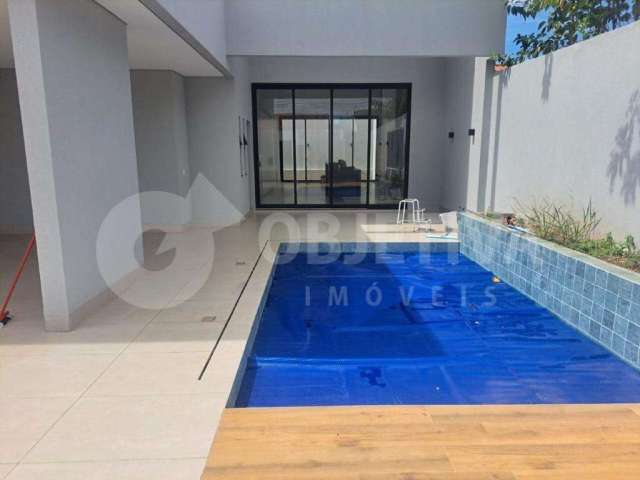 Casa à venda, 3 quartos, 1 suíte, 2 vagas, SANTA MONICA - UBERLANDIA/MG