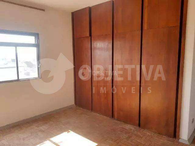 Apartamento à venda, 3 quartos, 1 suíte, Nossa Senhora Aparecida - UBERLANDIA/MG