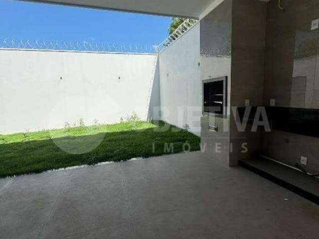 Casa à venda, 3 quartos, 3 suítes, 3 vagas, VIGILATO PEREIRA - UBERLANDIA/MG