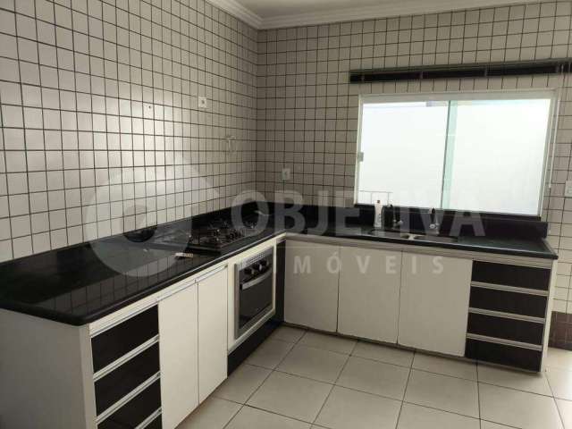 Casa à venda, 3 quartos, 1 suíte, 2 vagas, NOSSA SENHORA DAS GRACAS - UBERLANDIA/MG