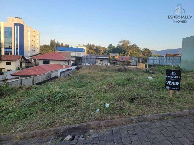 Terreno disponível no Bairro Estados