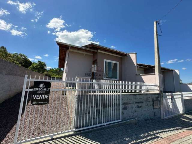 Aquela casa espaçosa em rua sem saída para ser seu novo LAR