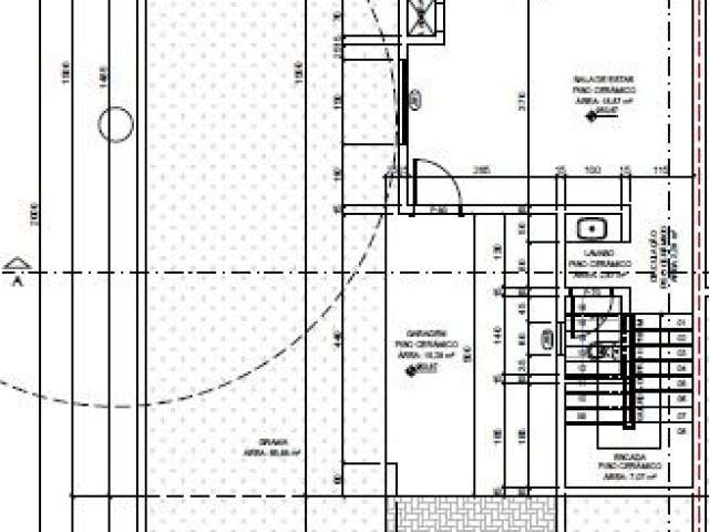 Excelente fração de terreno com projeto aprovado