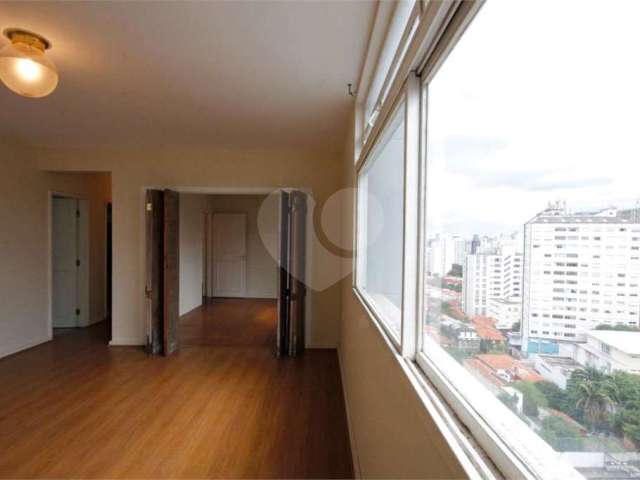 Apartamento com 2 quartos à venda em Cerqueira César - SP