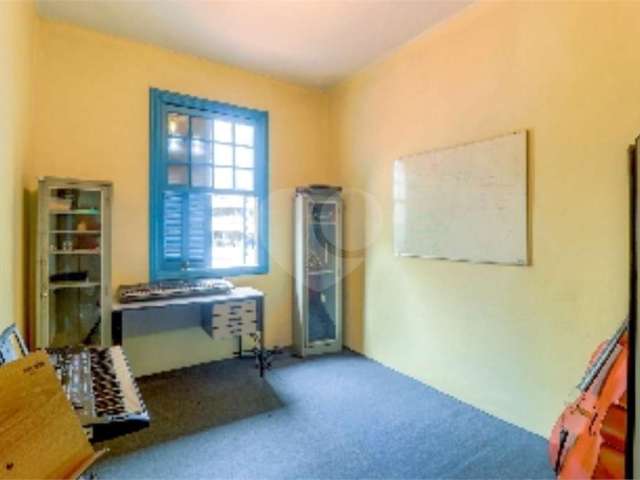 Casa com 1 quartos à venda em Pinheiros - SP