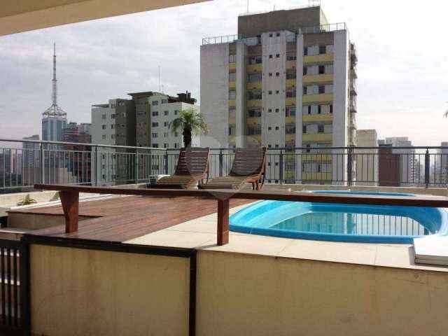 Cobertura duplex em andar inteiro com vista de 360º - em excelente localização da Vila Mariana!!!