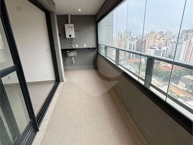 Apartamento com 2 quartos à venda ou para locação em Pinheiros - SP