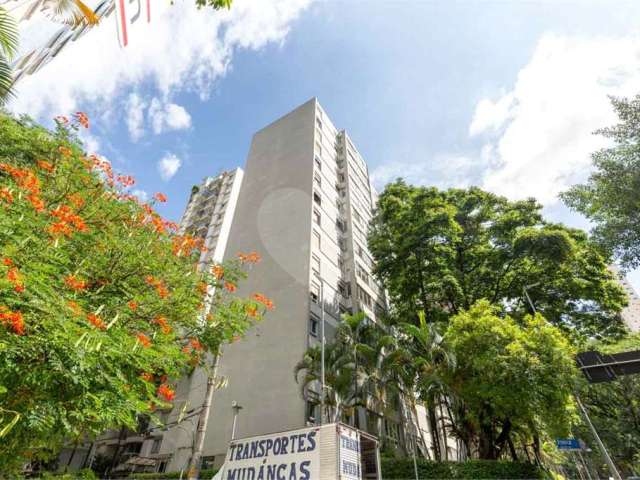 Apartamento com 3 quartos à venda em Jardim Paulista - SP