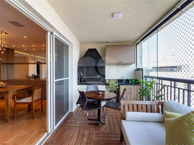 Apartamento com 3 quartos à venda em Alto De Pinheiros - SP