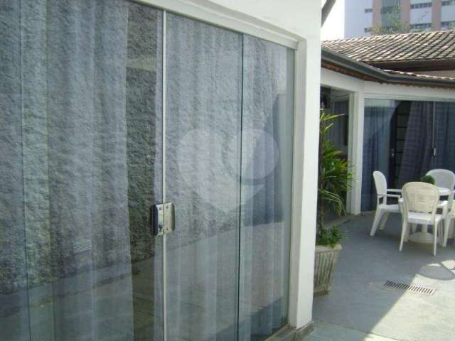 Casa térrea com 3 quartos à venda em Vila Madalena - SP