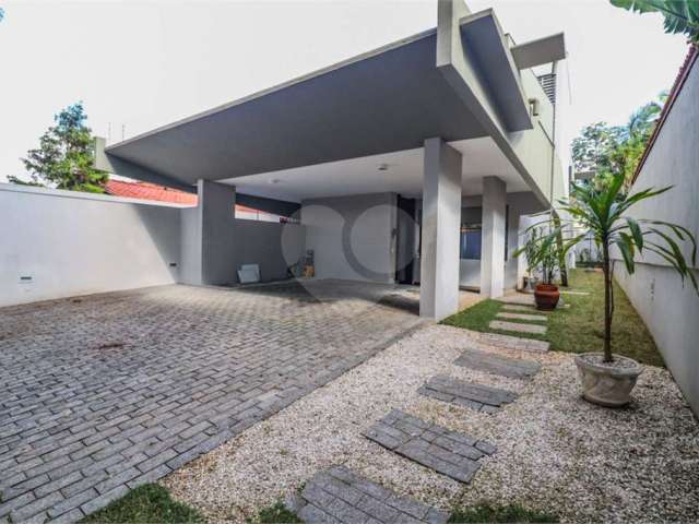 Casa com 4 quartos à venda em Butantã - SP