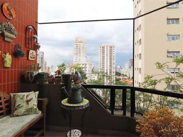 Duplex com 3 quartos à venda em Pinheiros - SP