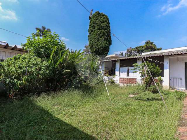 Casa com 3 quartos à venda em Alto Da Lapa - SP