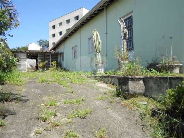 Casa com 1 quartos à venda em Vila Ipojuca - SP