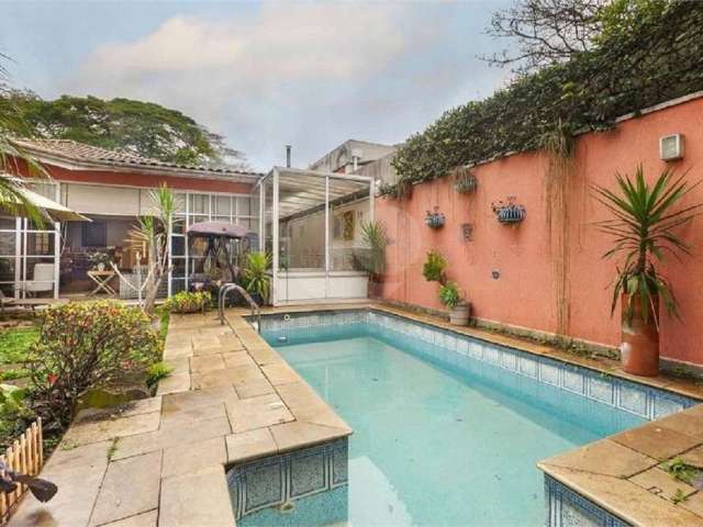 Casa com 3 quartos à venda em Vila Ida - SP