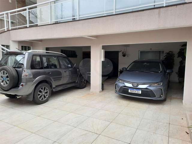 Casa térrea com 4 quartos à venda em Vila Ipojuca - SP