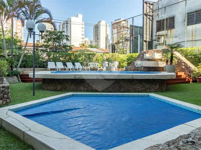 Apartamento com 3 quartos à venda em Pinheiros - SP