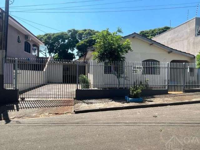 Casa à venda em Maringá, Vila Esperança, com 3 quartos, com 158.61 m²