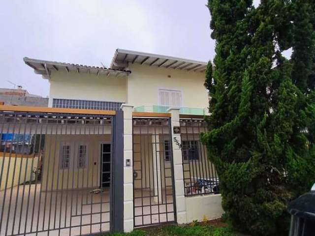 Casa para alugar  com piscina no bairro Jardim Carlos Cooper - Suzano/SP