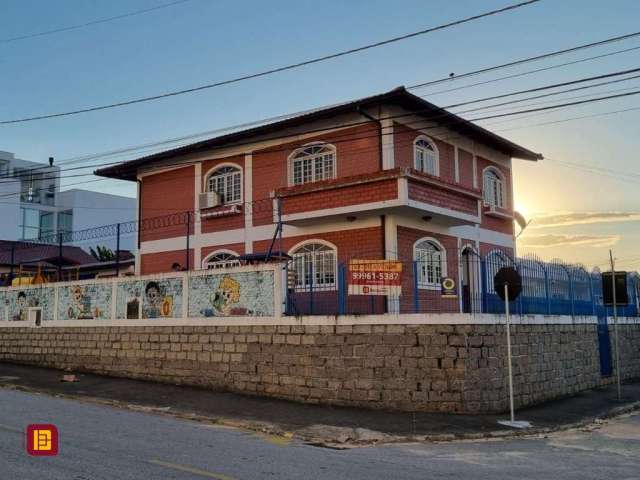 Casa Residencial/Comercial em Jardim Cidade De Florianópolis