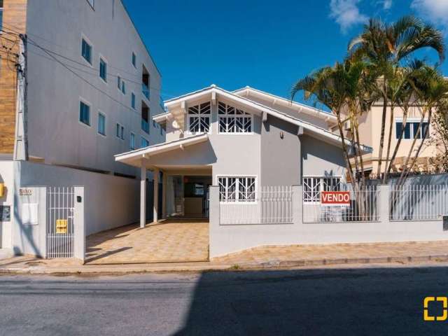 Casa Residencial em Ingleses