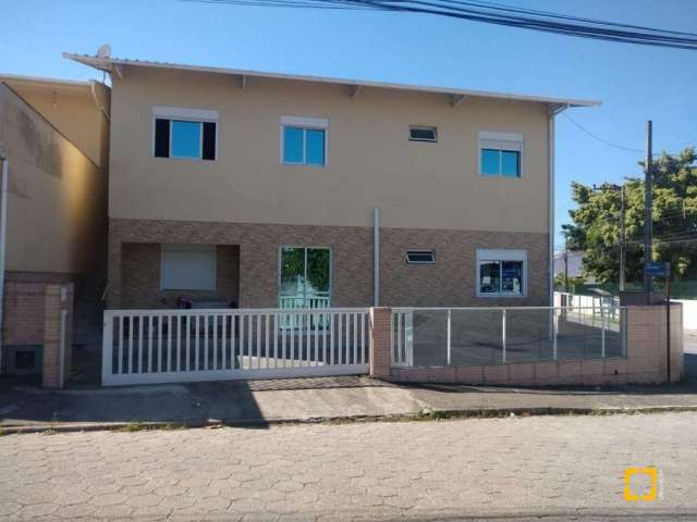 Casa Residencial em Passa Vinte