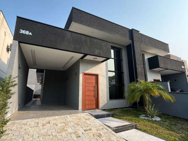 Casa térrea  aceita financiamento bancário praia ingleses Florianópolis