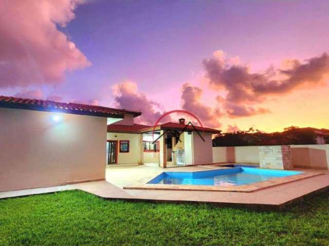 Casa à venda por R$ 1.200.000 - Bougainvillee V em Peruíbe/SP