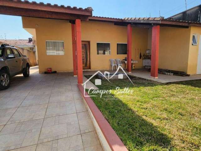 Casa à venda por R$ 570.000 - Estância Balneária Belmira Novaes em Peruíbe/SP